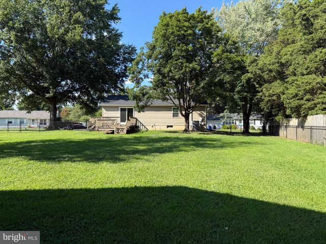 76 HACKBERRY DR, Felton, DE 19943