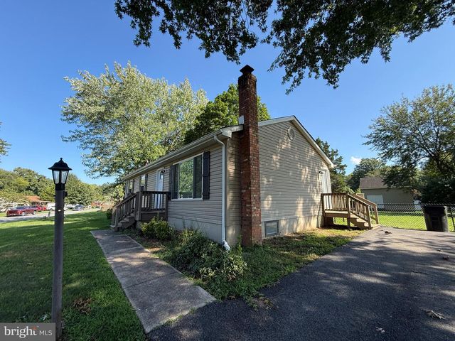 76 HACKBERRY DR, Felton, DE 19943