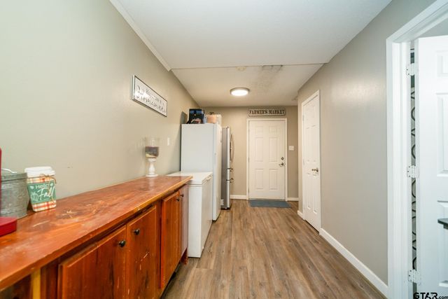 208 E Center ST, White Oak, TX 75693