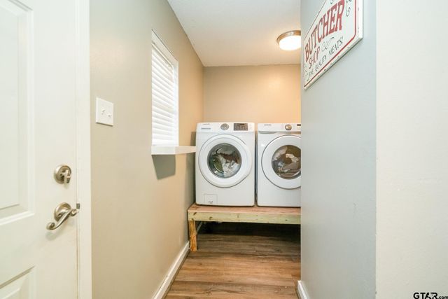 208 E Center ST, White Oak, TX 75693