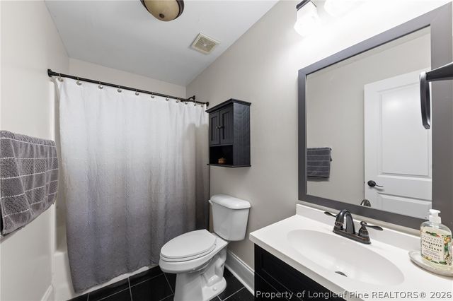 144 W Lake Ridge Road, Raeford, NC 28376