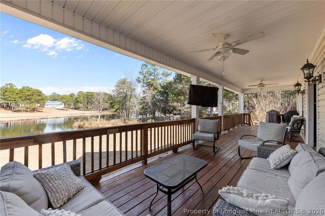 144 W Lake Ridge Road, Raeford, NC 28376