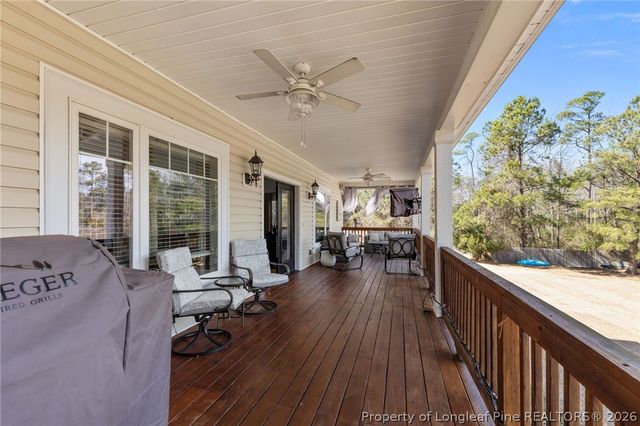 144 W Lake Ridge Road, Raeford, NC 28376