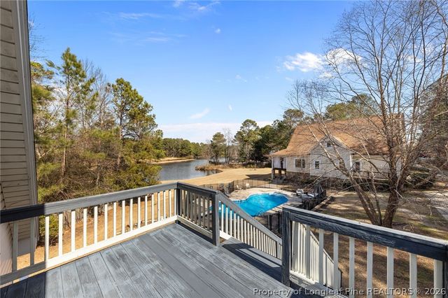 144 W Lake Ridge Road, Raeford, NC 28376