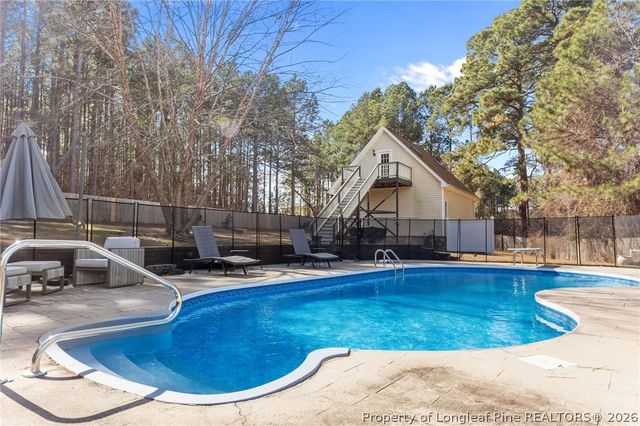 144 W Lake Ridge Road, Raeford, NC 28376