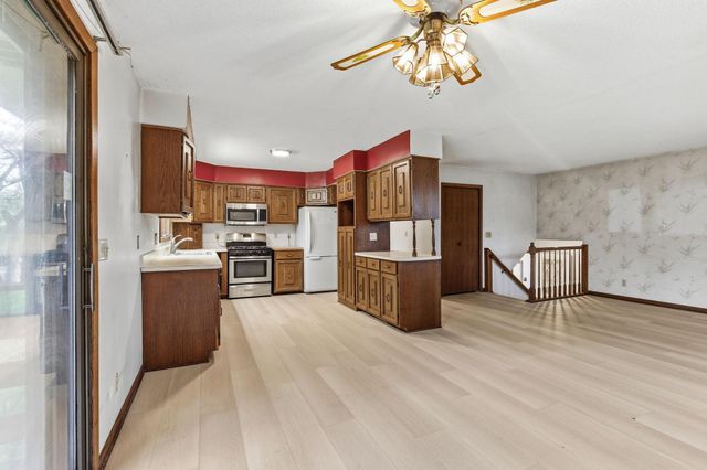 7738 Emerson Avenue N, Brooklyn Park, MN 55444