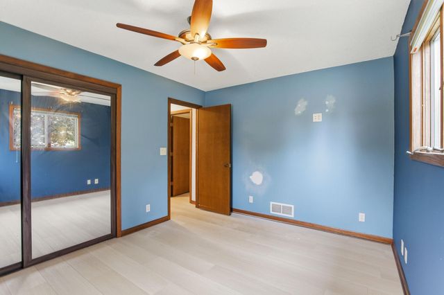 7738 Emerson Avenue N, Brooklyn Park, MN 55444