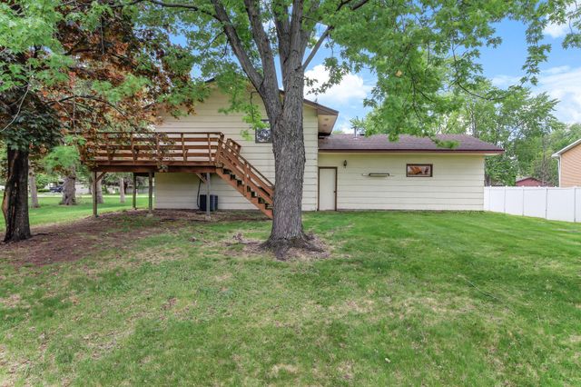 7738 Emerson Avenue N, Brooklyn Park, MN 55444