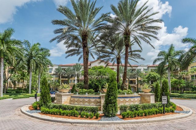 16135 Emerald Estates Drive 164, Weston, FL 33331