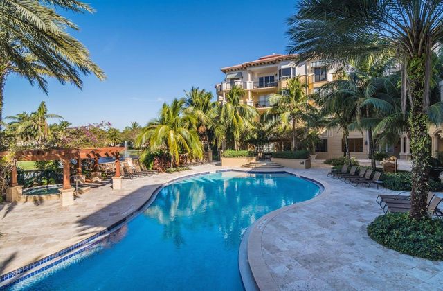 16135 Emerald Estates Drive 164, Weston, FL 33331