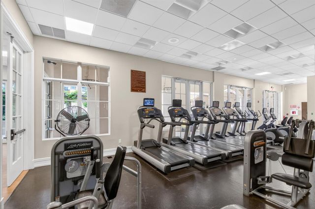 16135 Emerald Estates Drive 164, Weston, FL 33331