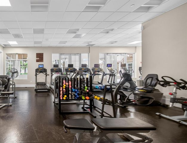 16135 Emerald Estates Drive 164, Weston, FL 33331