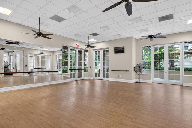 16135 Emerald Estates Drive 164, Weston, FL 33331