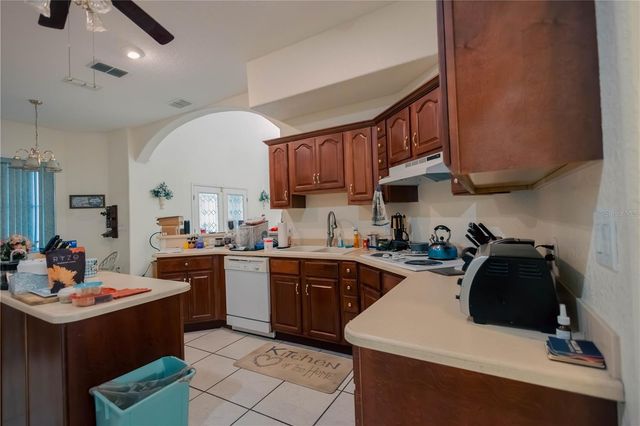 2266 RED GATE ROAD, Orlando, FL 32818