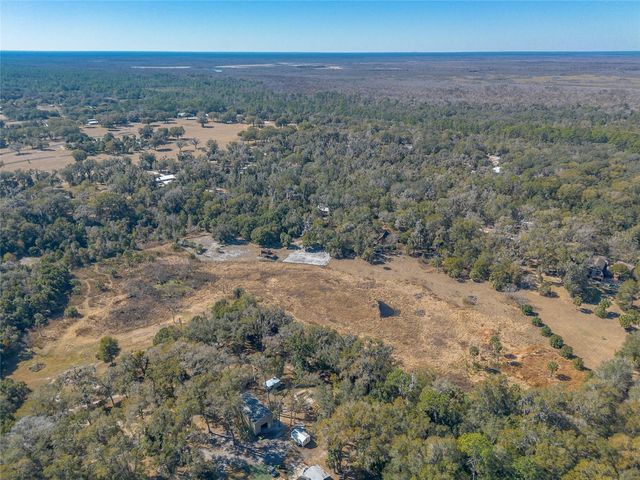 2095 STONE ROAD, Deland, FL 32720