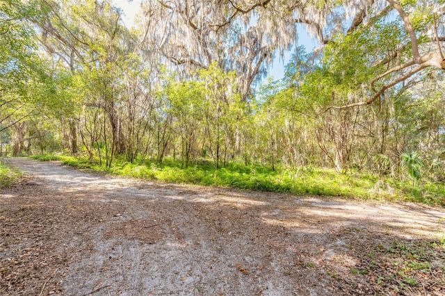 2095 STONE ROAD, Deland, FL 32720