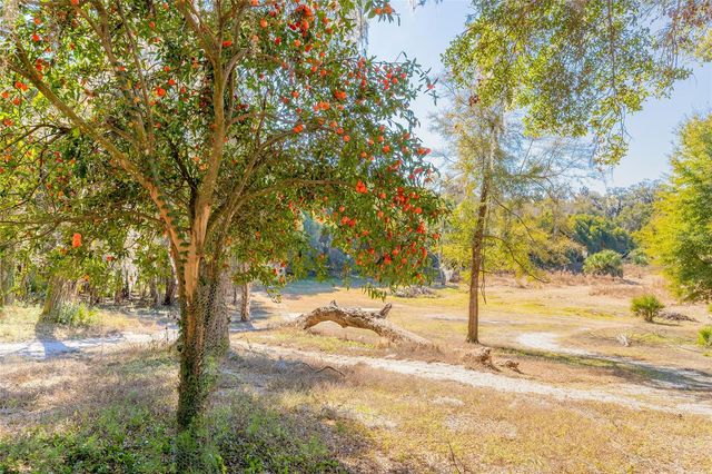 2095 STONE ROAD, Deland, FL 32720