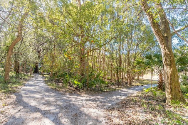2095 STONE ROAD, Deland, FL 32720