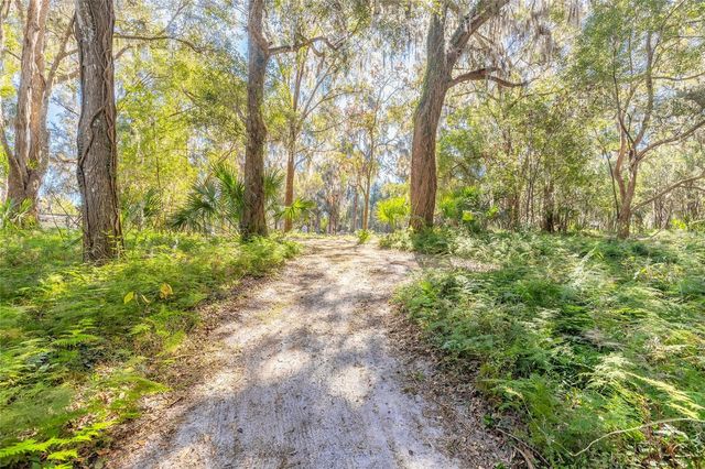 2095 STONE ROAD, Deland, FL 32720