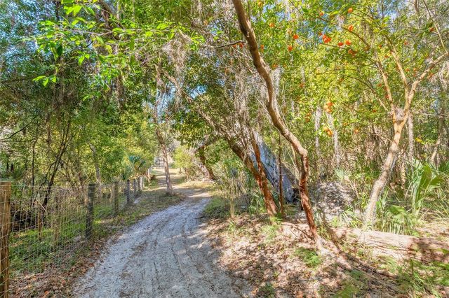 2095 STONE ROAD, Deland, FL 32720