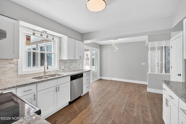 6059 Brainard Drive, Sylvania, OH 43560