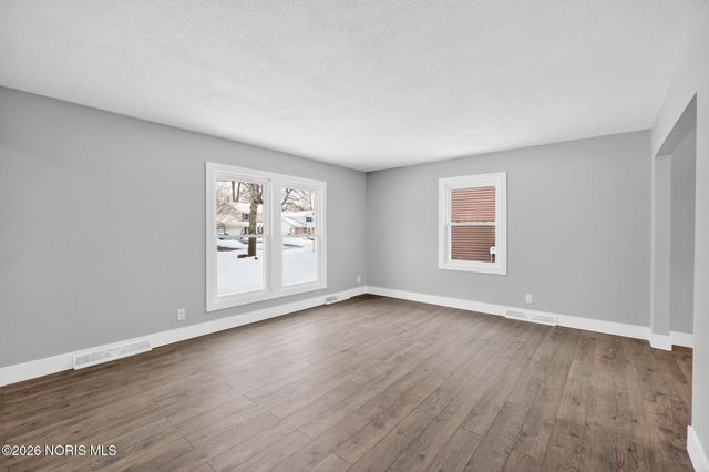 6059 Brainard Drive, Sylvania, OH 43560