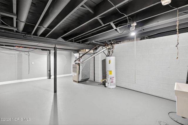 6059 Brainard Drive, Sylvania, OH 43560