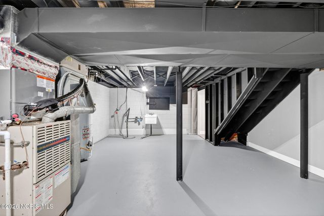 6059 Brainard Drive, Sylvania, OH 43560