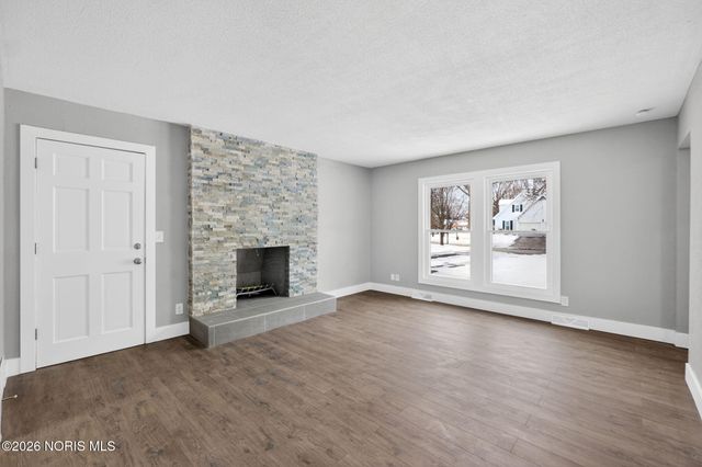 6059 Brainard Drive, Sylvania, OH 43560