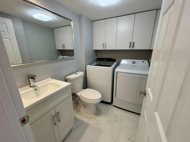 2435 24th Way, West Palm Beach, FL 33407