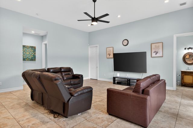 16541 SW 62nd Street, Southwest Ranches, FL 33331