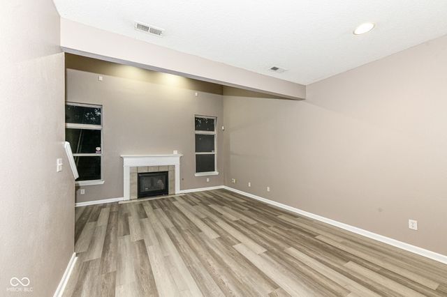 4120 Orchard Valley Lane, Indianapolis, IN 46235