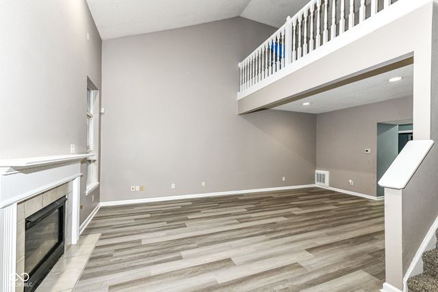 4120 Orchard Valley Lane, Indianapolis, IN 46235