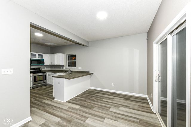 4120 Orchard Valley Lane, Indianapolis, IN 46235
