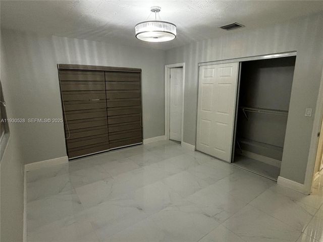 18632 SW 93rd Ct, Cutler Bay, FL 33157