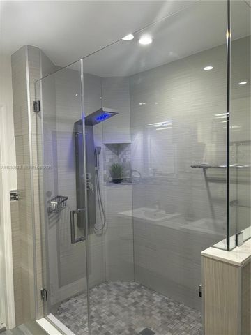 18632 SW 93rd Ct, Cutler Bay, FL 33157