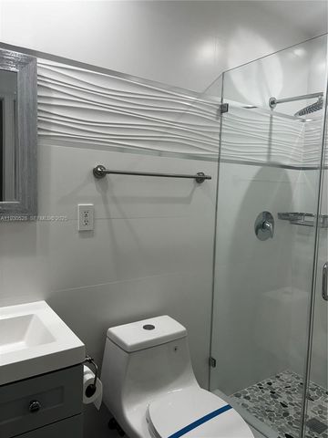 18632 SW 93rd Ct, Cutler Bay, FL 33157