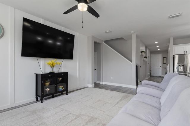 2352 MARTON OAK BOULEVARD, North Port, FL 34289