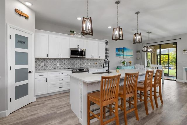 2352 MARTON OAK BOULEVARD, North Port, FL 34289