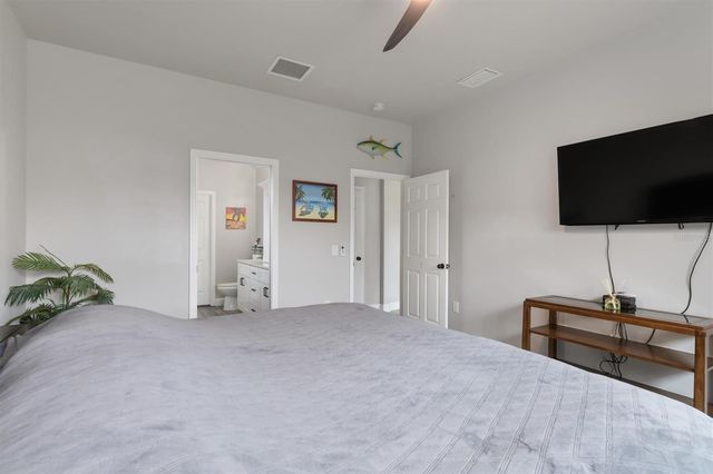 2352 MARTON OAK BOULEVARD, North Port, FL 34289