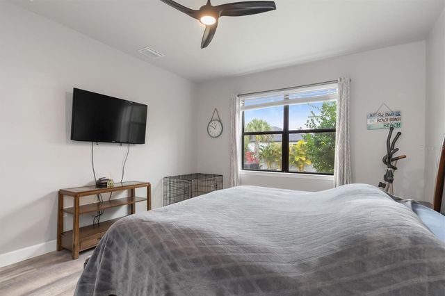 2352 MARTON OAK BOULEVARD, North Port, FL 34289