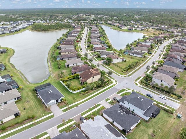 2352 MARTON OAK BOULEVARD, North Port, FL 34289