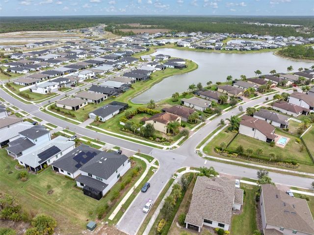 2352 MARTON OAK BOULEVARD, North Port, FL 34289