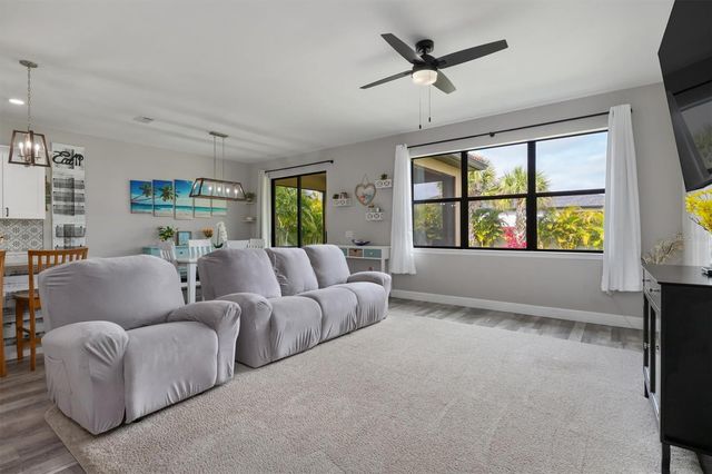 2352 MARTON OAK BOULEVARD, North Port, FL 34289