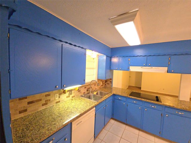 1206 Crescent Boulevard, Cleveland, TX 77327