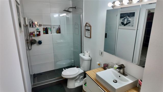 4694 PHEASANT RUN DRIVE 2B, Orlando, FL 32808