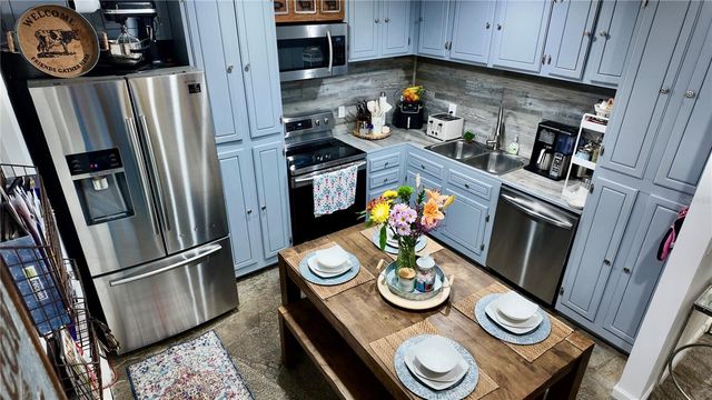 4694 PHEASANT RUN DRIVE 2B, Orlando, FL 32808