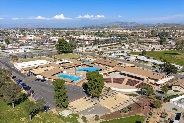 29040 Thornhill, Menifee, CA 92586