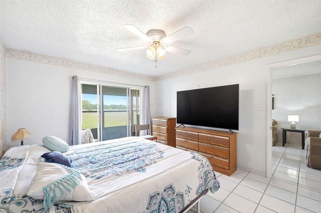 11210 CARRIAGE HILL DRIVE 5, Port Richey, FL 34668