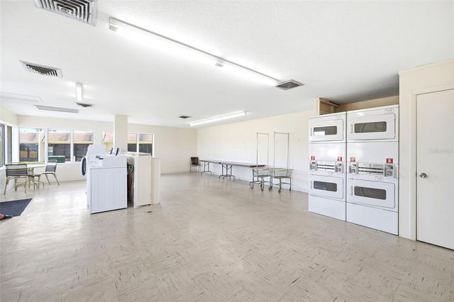 11210 CARRIAGE HILL DRIVE 5, Port Richey, FL 34668
